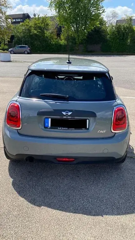 Occasion Mini ONE 102 PK (75 kW) 2017 Grijs Hatchback