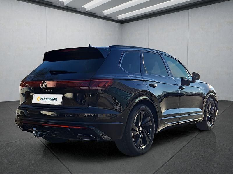 Gebraucht VW Touareg 286 PS (210 kW) 2025 Schwarz SUV