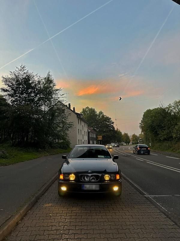 Gebraucht BMW 530 184 PS (135 kW) 2000 Grau Limousine