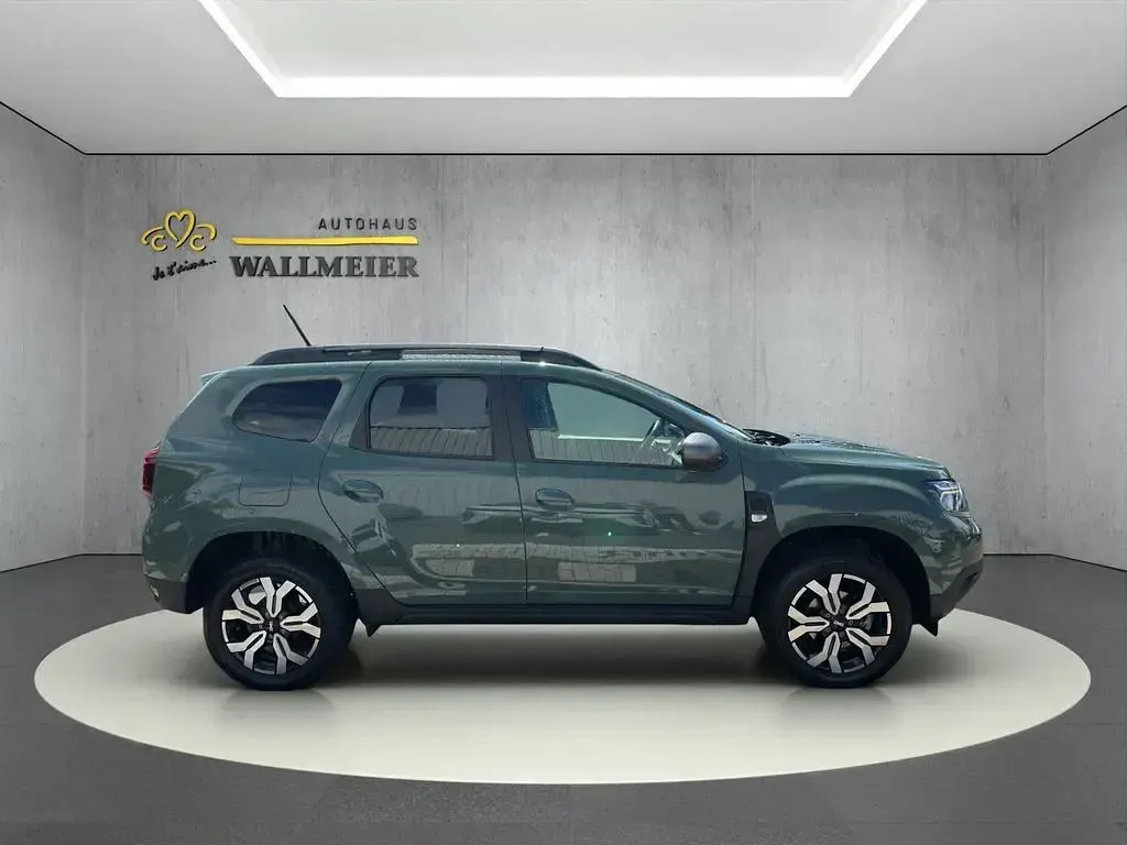 Gebraucht Dacia Duster Journey 101 PS (74 kW) 2024 Grün SUV