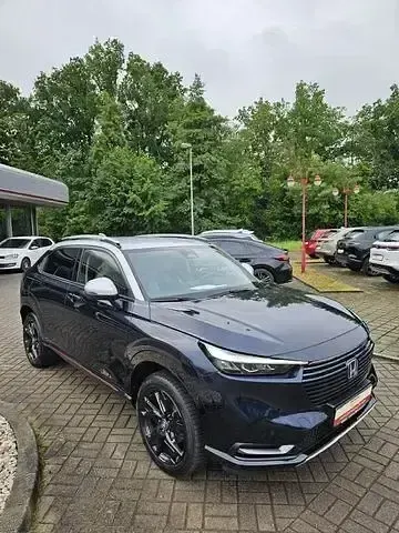 Gebraucht Honda HR-V Advance 152 PS (111 kW) 2022 Midnight blue beam metallic und silber SUV