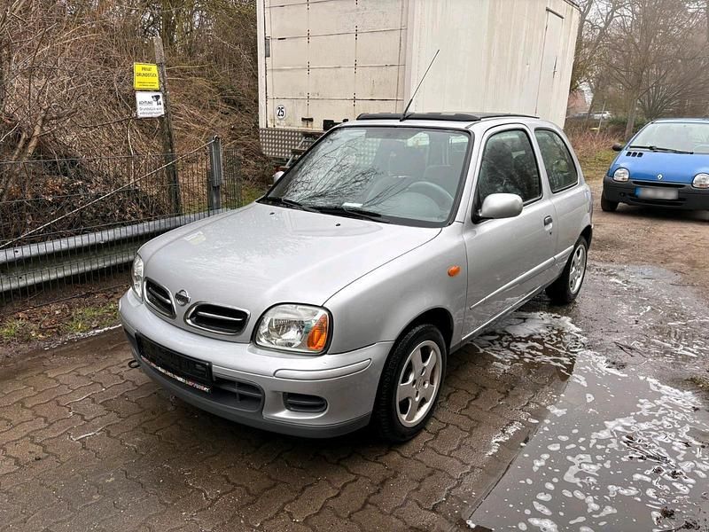 Gebraucht Nissan Micra 60 PS (44 kW) 2002 Silber Kleinwagen
