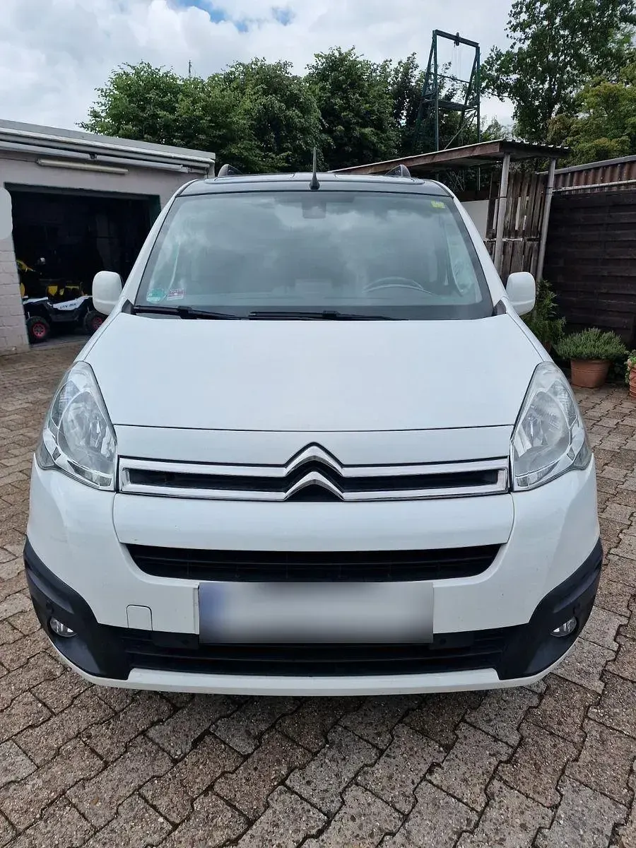 Gebraucht Citroën e-Berlingo PureTech 110 PS (80 kW) 2018 Weiß Van / Kleinbus