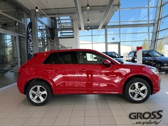 Gebraucht Audi Q2 Sport 150 PS (110 kW) 2018 Rot SUV
