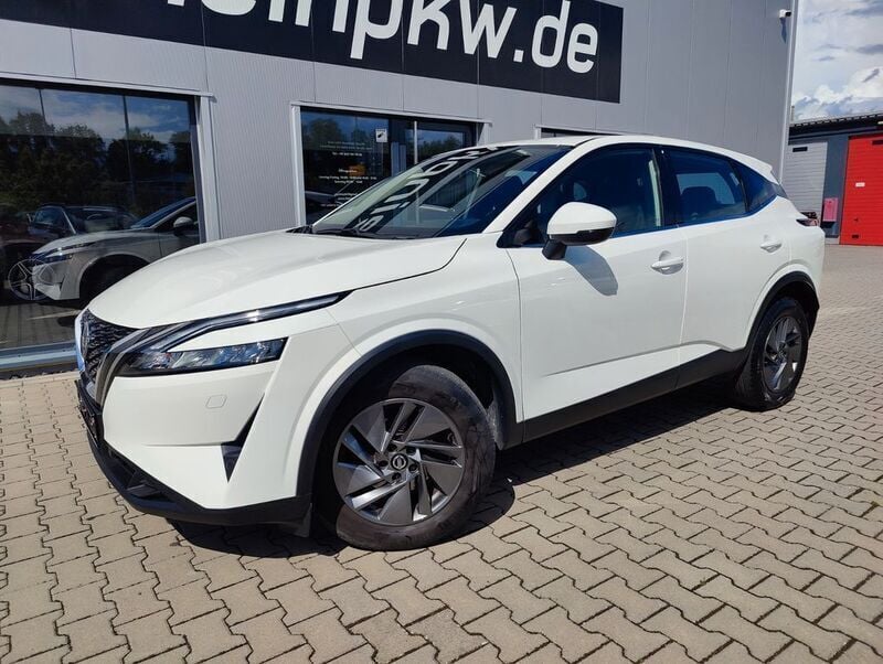 Weiß Gebraucht 2022 Nissan Qashqai Acenta SUV | 19.400 € (Superpreis) - Bild 1/4