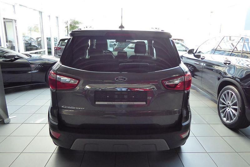 Usado Ford Ecosport Titanium 125 CV (91 kW) 2021 Gris SUV