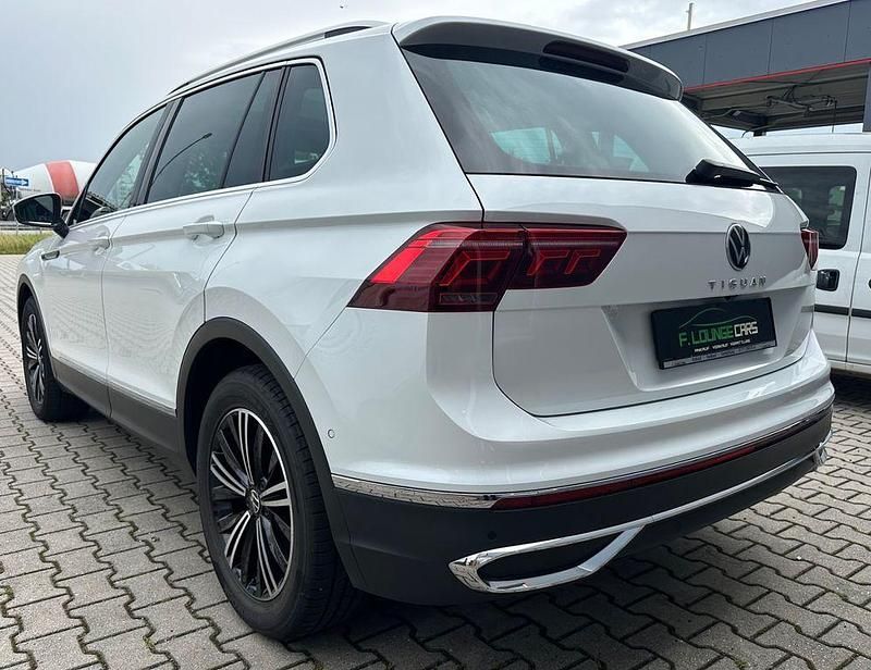 Gebraucht VW Tiguan 150 PS (110 kW) 2024 Weiß SUV