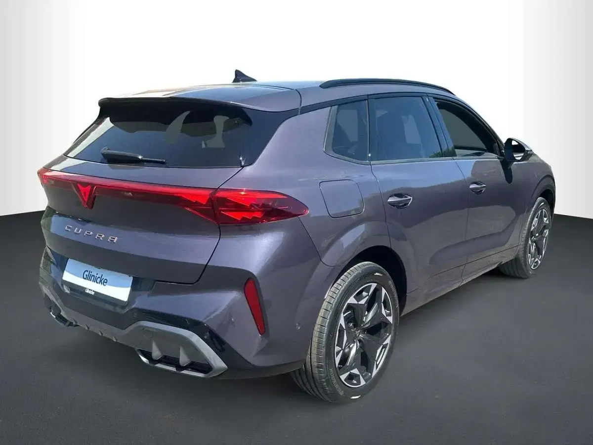 Neu Cupra Terramar 204 PS (150 kW) 2025 Grau SUV