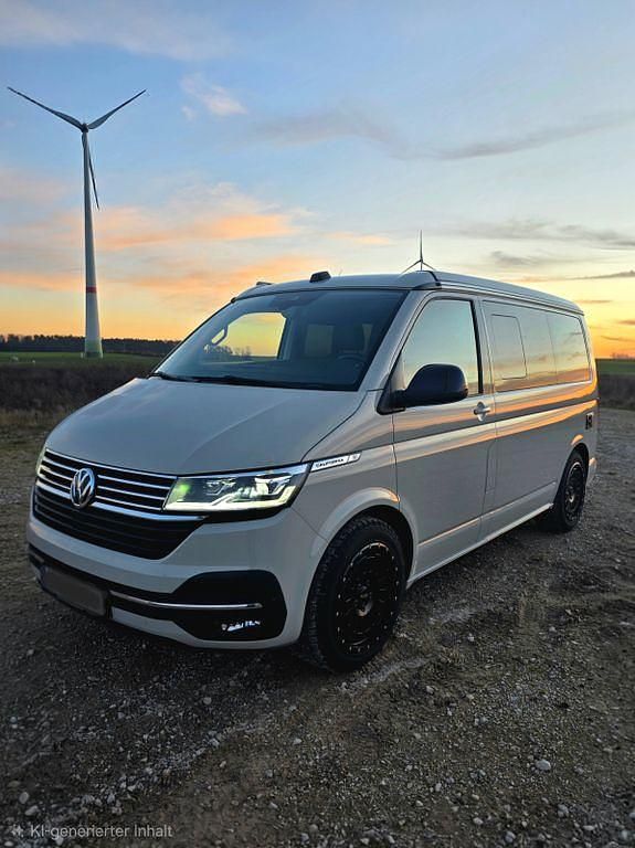 Grau Gebraucht 2022 VW California California Van | 64.800 € (Etwas zu teuer) - Bild 1/4