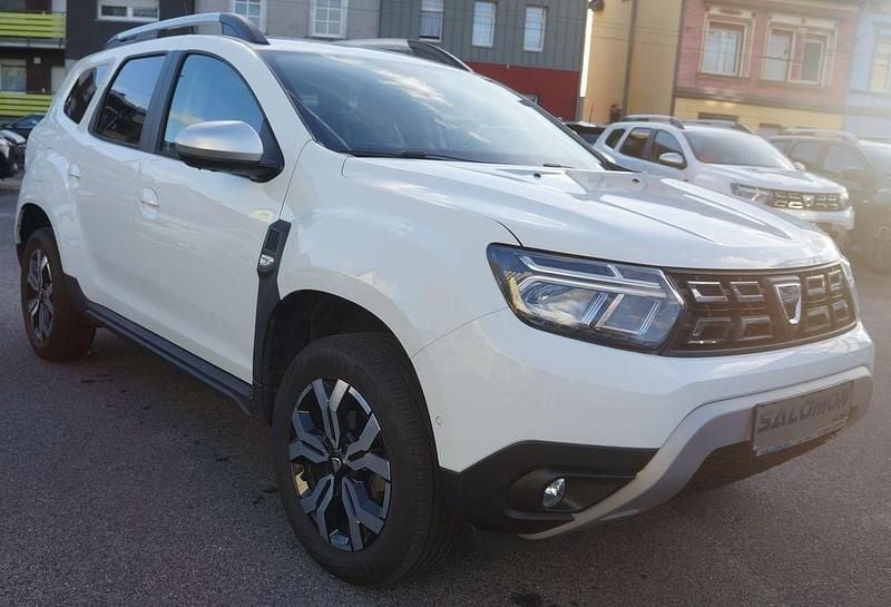 Weiß Gebraucht 2022 Dacia Duster Prestige SUV | 14.980 € (Guter Preis) - Bild 1/4