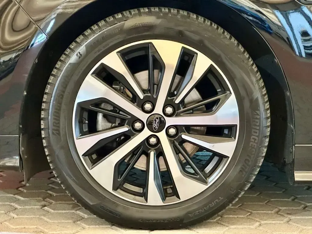 Occasion Ford S-MAX ST-Line 150 ch (110 kW) 2023 Noir Monospace
