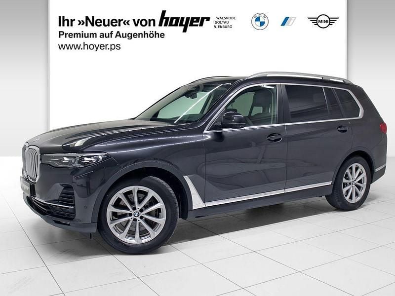 Sophistograu brillanteffekt Gebraucht 2020 BMW X7 Sport Line SUV | 56.590 € (Guter Preis) - Bild 1/4