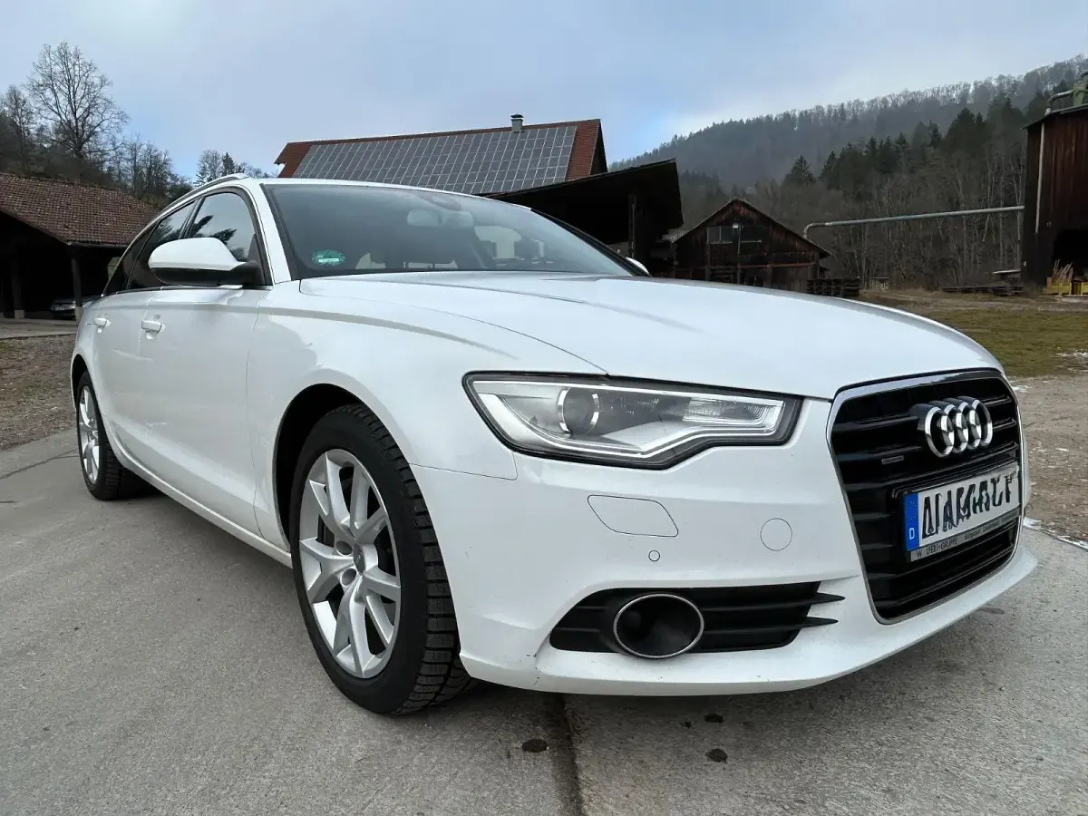 Gebraucht Audi A6 Ambiente 313 PS (230 kW) 2014 Weiß Kombi