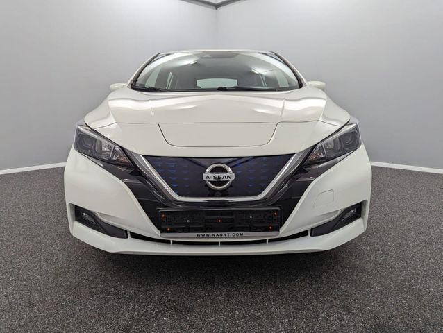 White (s) Gebraucht 2018 Nissan Leaf Acenta Kleinwagen | 12.999 € (Fairer Preis) - Bild 1/2