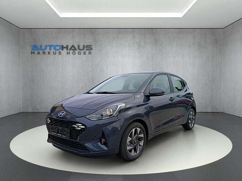 Aurora grey met. Neu 2025 Hyundai i10 Style Kleinwagen | 19.390 € (Fairer Preis) - Bild 1/4