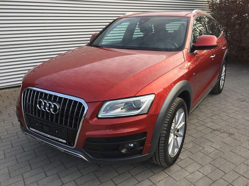 Rot Gebraucht 2015 Audi Q5 Sport SUV | 20.990 € (Fairer Preis) - Bild 1/3