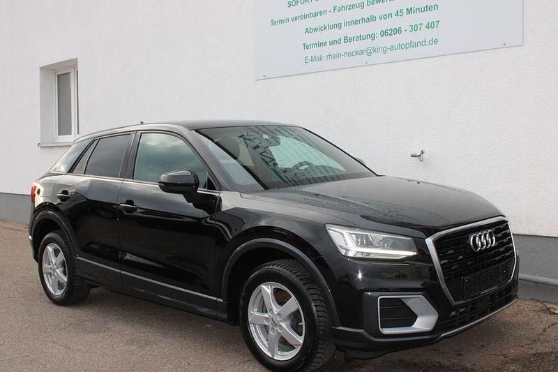 Gebraucht Audi Q2 Basis 116 PS (85 kW) 2017 Schwarz SUV