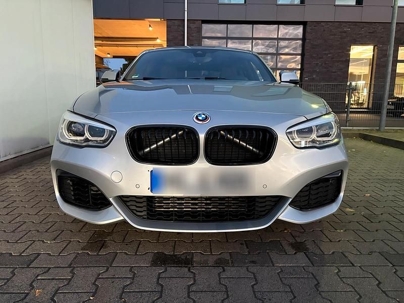 Gebraucht BMW 125 M Performance 224 PS (164 kW) 2015 Silber Kleinwagen