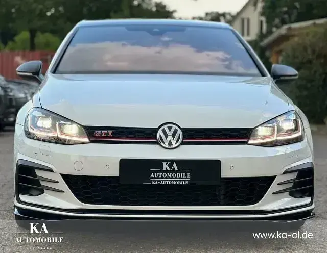 Gebraucht VW Golf VII GTI 290 PS (213 kW) 2020 Weiß Limousine