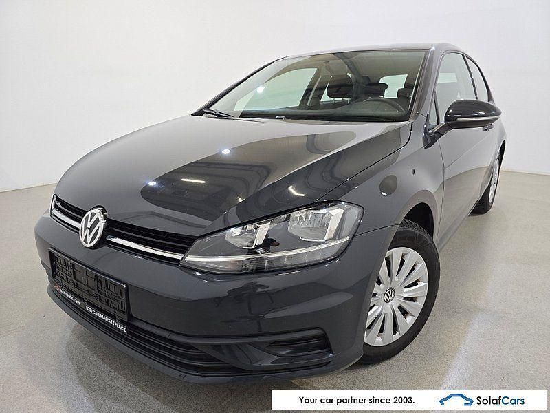Gebraucht VW Golf VII 86 PS (63 kW) 2019 Grau Limousine