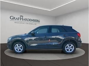 Neu Audi Q2 150 PS (110 kW) 2026 Manhattangrau metallic SUV