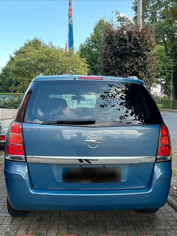Gebraucht Opel Zafira 120 PS (88 kW) 2008 Blau Van / Kleinbus