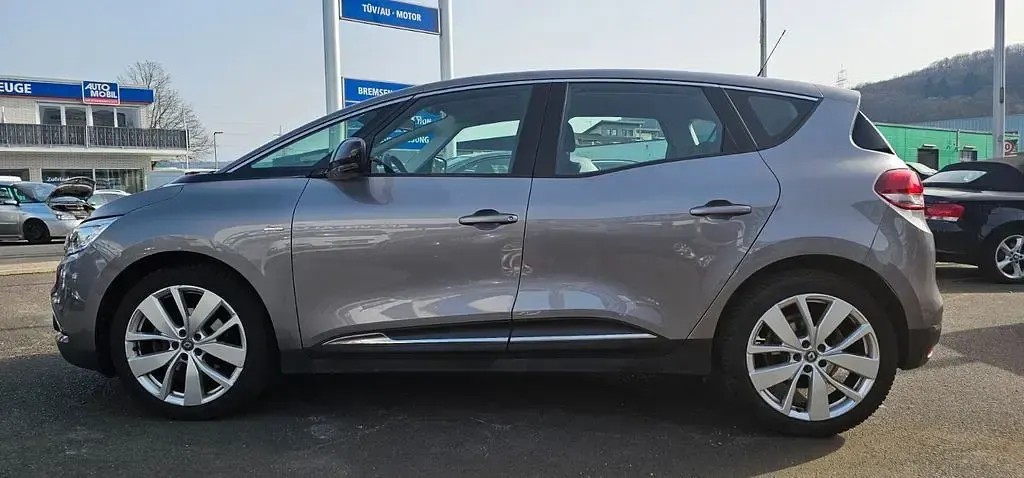 Gebraucht Renault Scénic LIMITED 116 PS (85 kW) 2019 Grau Van / Kleinbus