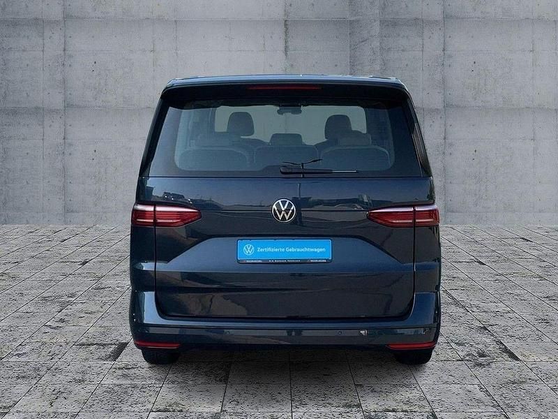 Gebraucht VW Multivan Basis 150 PS (110 kW) 2024 Blau Van