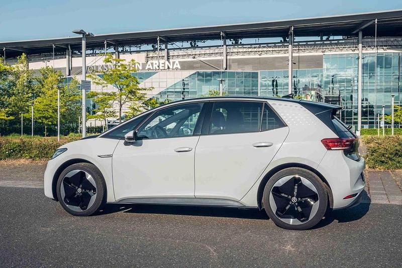 Gebraucht VW ID.3 Pro Performance 150 kW (204 PS) 2022 Weiß Kleinwagen