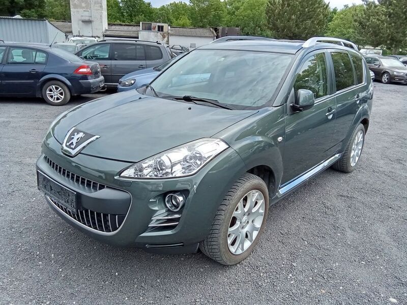 Grau Gebraucht 2009 Peugeot 4007 Platinum SUV | 3.900 € (Guter Preis) - Bild 1/4