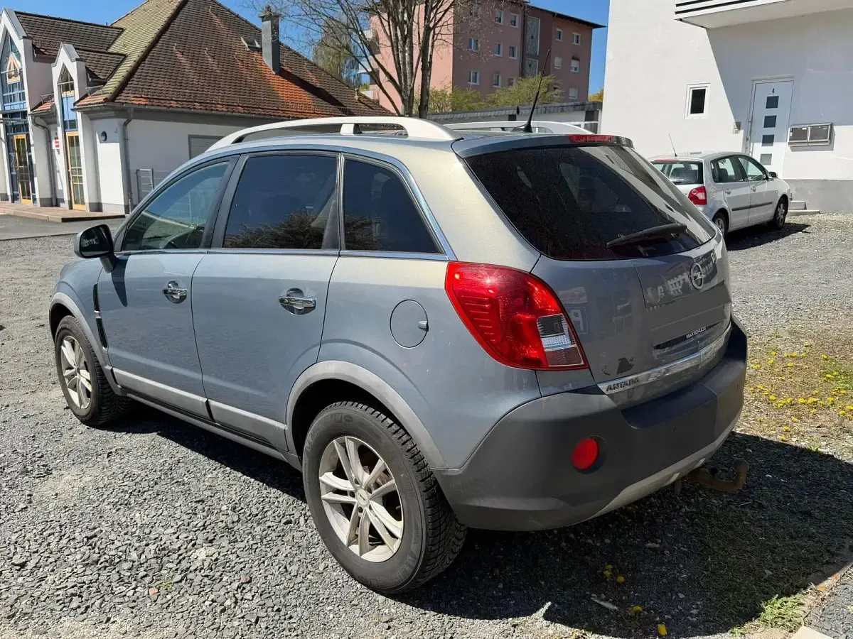 Gebraucht Opel Antara 167 PS (122 kW) 2012 Silber SUV