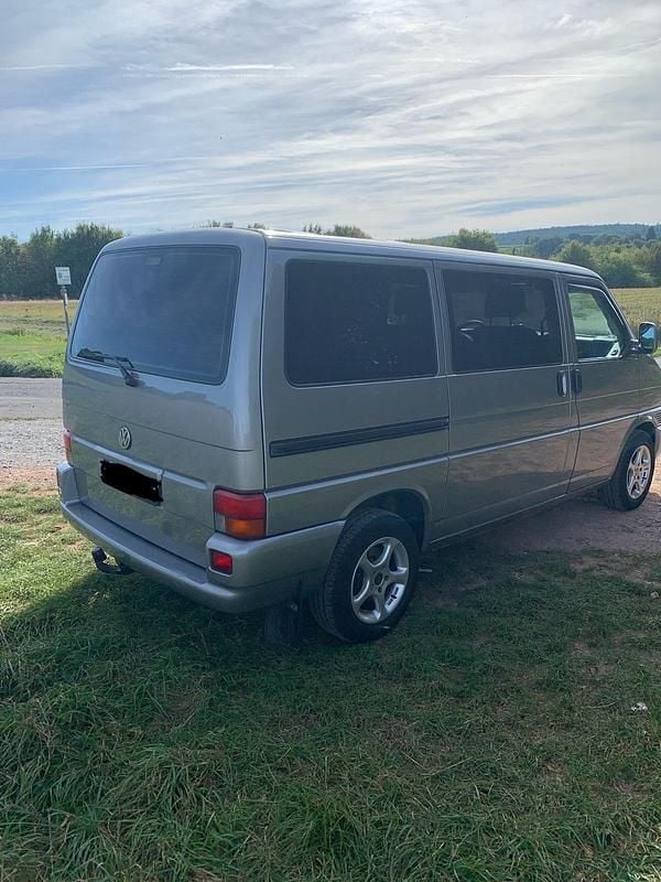 Gebraucht VW T4 102 PS (75 kW) 1998 Silber Van