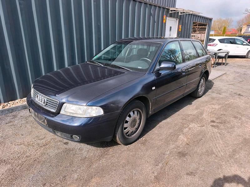 Gebraucht Audi A4 125 PS (91 kW) 2001 Kombi