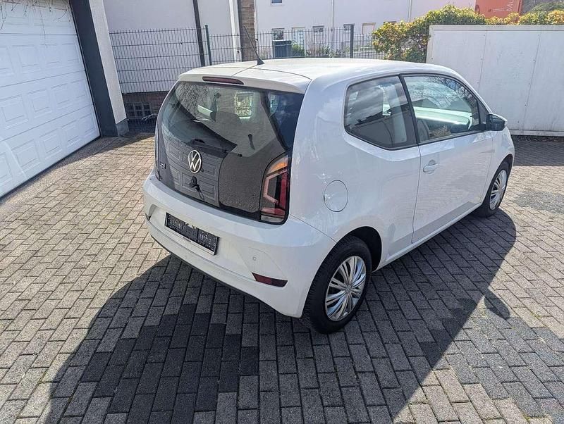 Gebraucht VW up! move up! 65 PS (47 kW) 2021 Pure white Kleinwagen