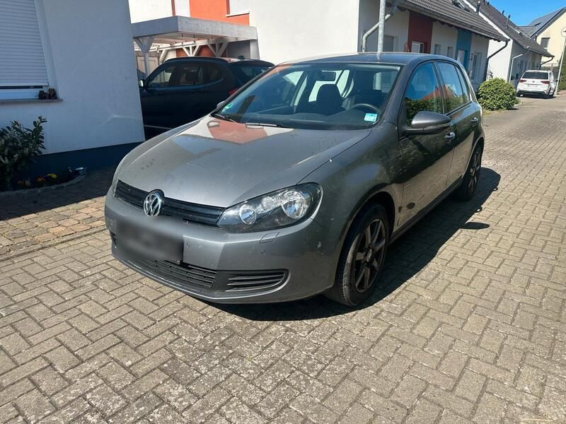 Grau Gebraucht 2009 VW Golf VI Trendline Limousine | 3.500 € (Superpreis) - Bild 1/4