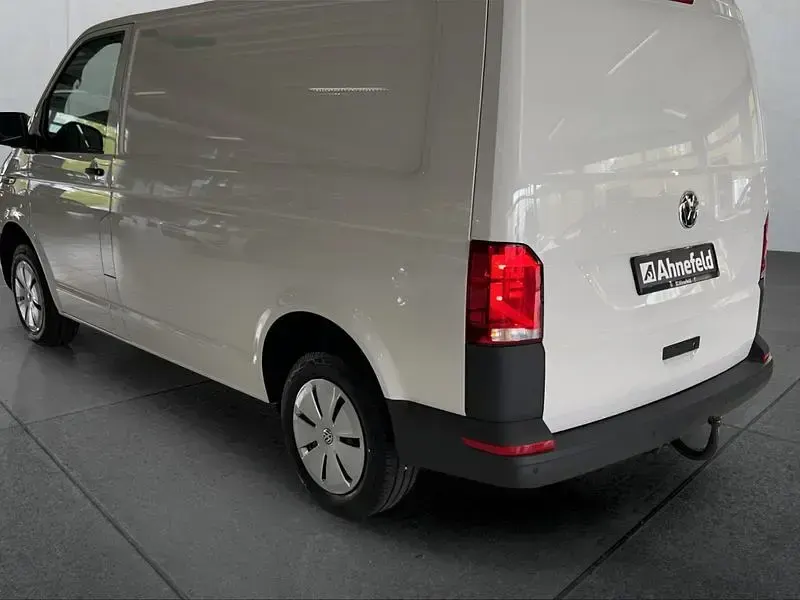Gebraucht VW T7 110 PS (80 kW) 2025 Grau Van