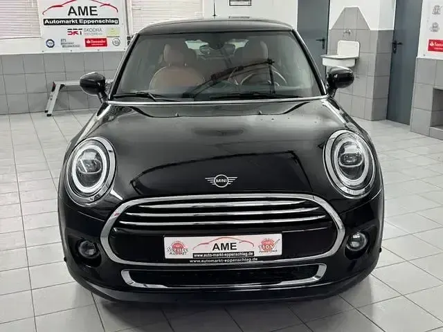 Gebraucht Mini Cooper Chili 136 PS (100 kW) 2020 Schwarz Kleinwagen