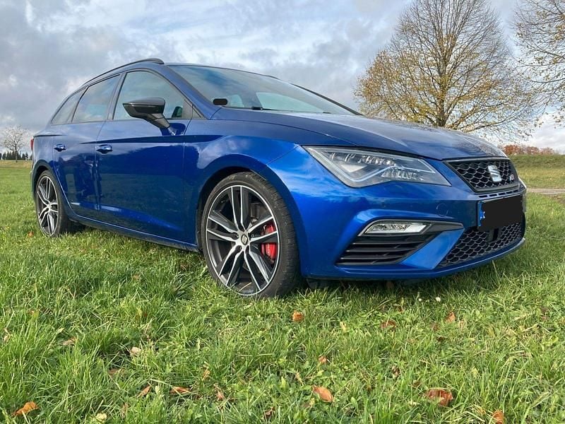 Second-hand Seat Leon ST CUPRA 301 CP (221 kW) 2017 Albastru Break