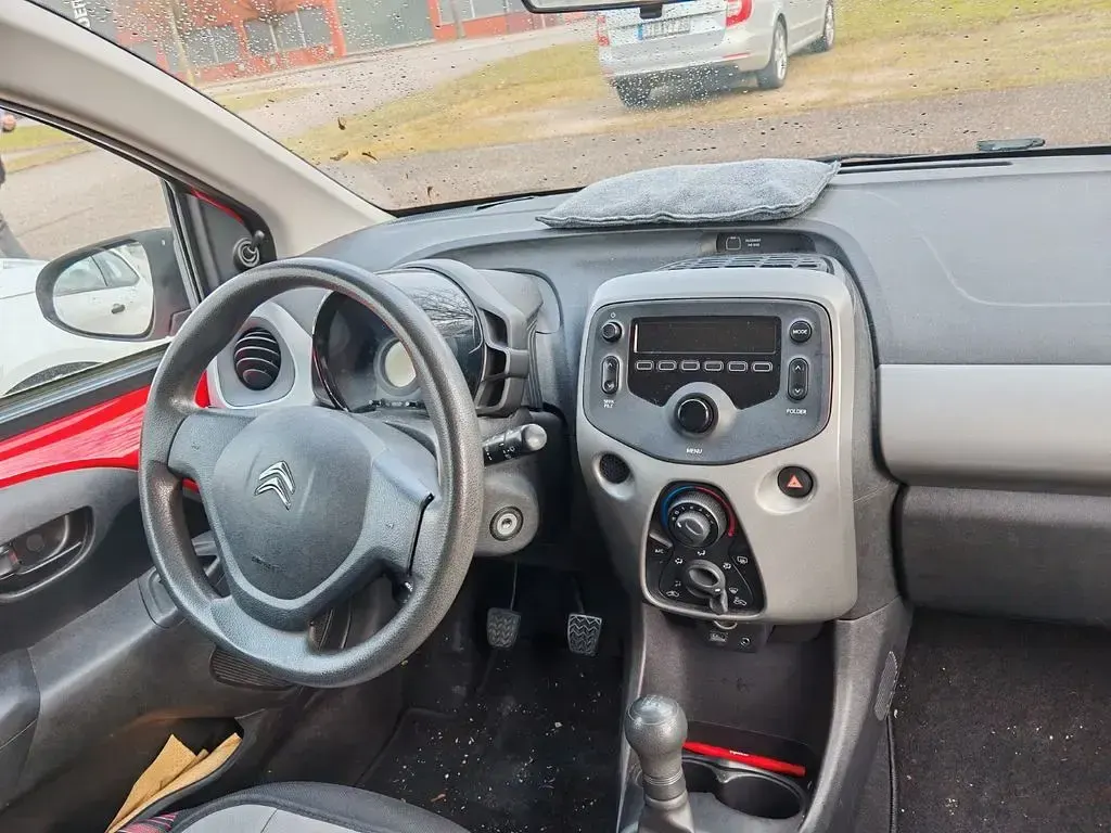 Gebraucht Citroën C1 Feel 82 PS (60 kW) 2016 Rot Kleinwagen