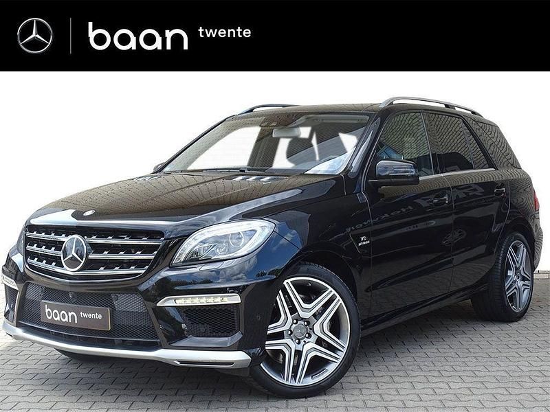 Schwarz Gebraucht 2014 Mercedes ML63 AMG AMG SUV | 36.845 € (Etwas zu teuer) - Bild 1/4