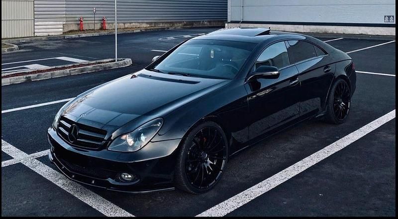 Gebraucht Mercedes 320 224 PS (164 kW) 2008 Schwarz Limousine