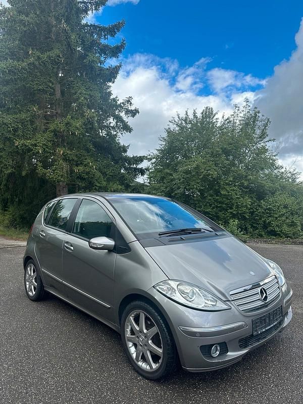 Silber Gebraucht 2006 Mercedes A170 Avantgarde Limousine | 2.500 € (Guter Preis) - Bild 1/4