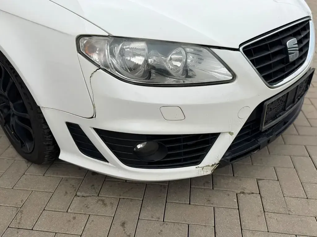 Gebraucht Seat Exeo Reference 120 PS (88 kW) 2011 Weiß Limousine