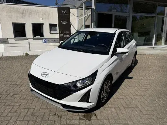 Käytetty Hyundai i20 Trend 101 HP (74 kW) 2025 Viistoperä