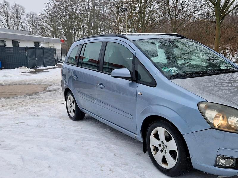 Gebraucht Opel Zafira 120 PS (88 kW) 2006 Blau Van / Kleinbus