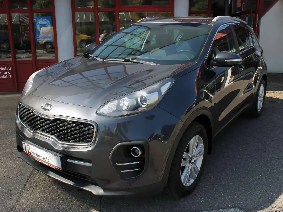 Gebraucht Kia Sportage Attract 132 PS (97 kW) 2018 (e5b) dark gun metal SUV