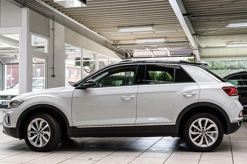 Gebraucht VW T-Roc Style 150 PS (110 kW) 2024 Weiß SUV