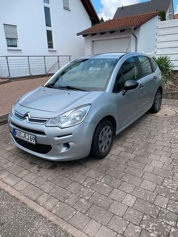 Silber Gebraucht 2016 Citroën C3 Attraction Kleinwagen | 4.300 € (Superpreis) - Bild 1/4