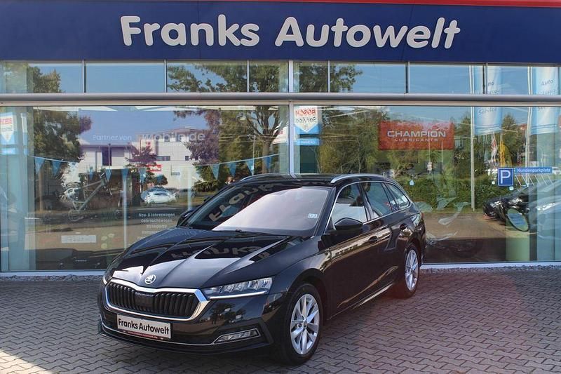 Schwarz Gebraucht 2021 Skoda Octavia Style Kombi | 23.950 € (Fairer Preis) - Bild 1/4