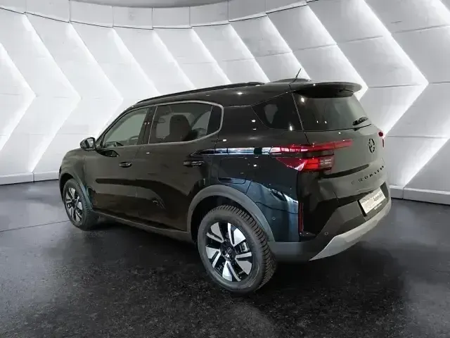 Neu Opel Frontera 145 PS (106 kW) 2026 Weiß SUV